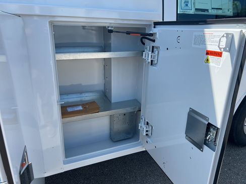 New 2025 Chevrolet Express 3500 w/ Power Convenience Package image 22