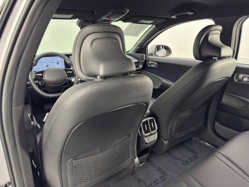 Used 2024 Hyundai Ioniq 6 SEL image 35