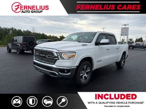 Used 2022 RAM 1500 Laramie AWD/4WD image 6