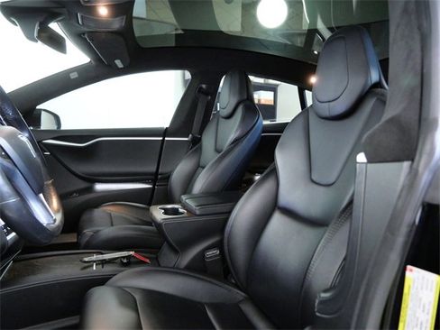 Used 2018 Tesla Model S P100D image 17