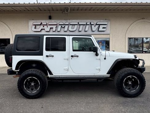Used 2016 Jeep Wrangler Unlimited Sport w/ Quick Order Package 24S AWD/4WD image 3