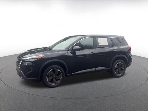 Used 2025 Nissan Rogue SV AWD/4WD image 8