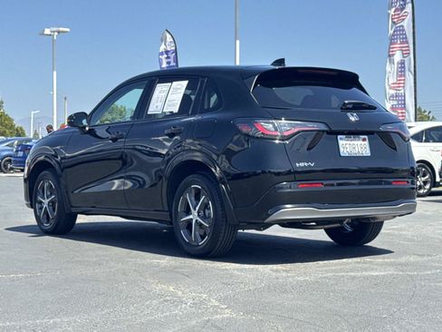 Certified 2023 Honda HR-V EX-L image 3