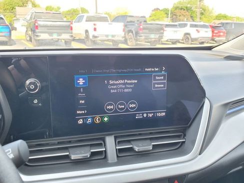 Certified 2024 Chevrolet Trax LS FWD image 26