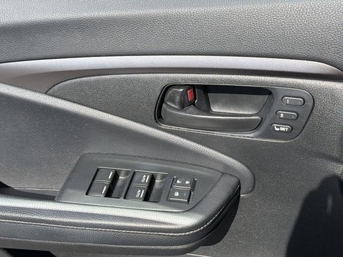 Used 2022 Honda Passport EX-L image 31