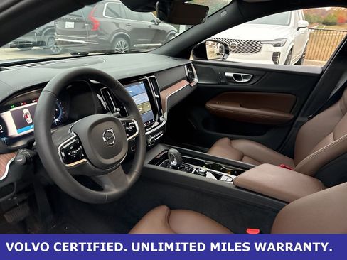 Certified 2024 Volvo S60 B5 Ultimate image 18