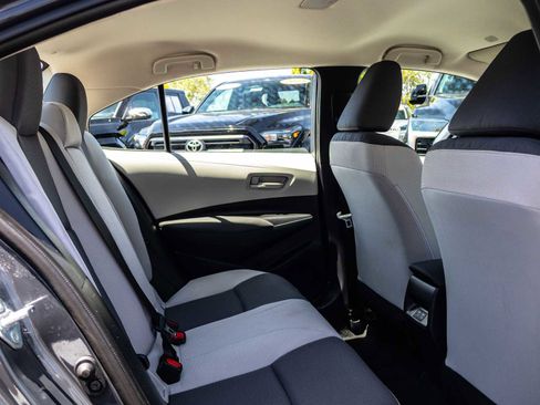 Used 2026 Toyota Corolla LE w/ LE Premium Package FWD image 18