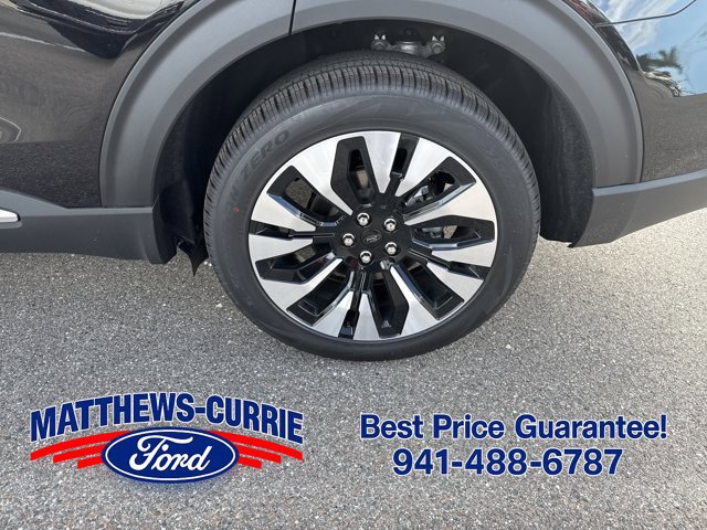 New 2027 Ford Explorer Platinum RWD image 16