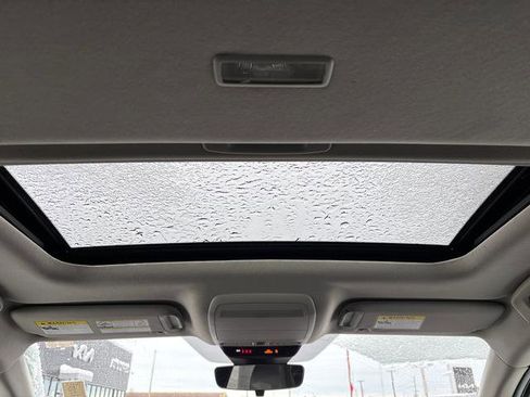 Used 2023 MAZDA CX-30 AWD 2.5 S w/ Premium Package image 19