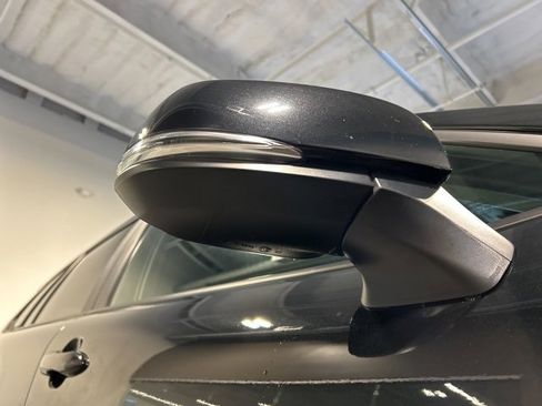 Used 2024 Toyota Corolla Cross LE image 38