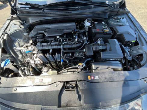 Used 2026 Hyundai Elantra Sport FWD image 28