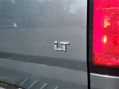 Used 2015 Chevrolet Colorado LT w/ LT Convenience Package image 13