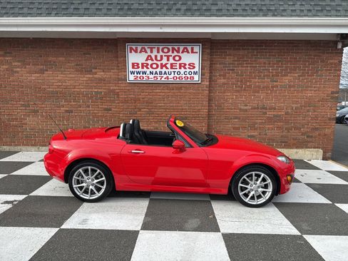 Used 2012 MAZDA MX-5 Miata Grand Touring w/ Premium Pkg image 2