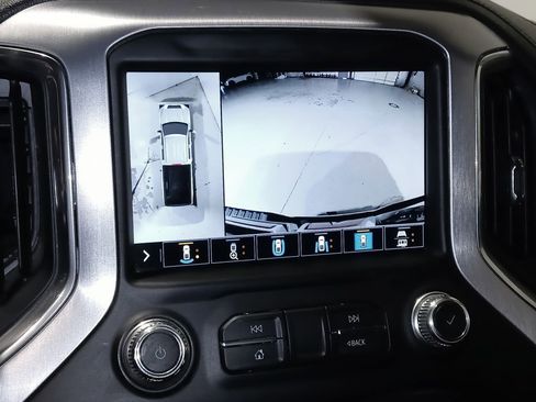 Used 2021 GMC Sierra 2500 SLT w/ SLT Preferred Package AWD/4WD image 26