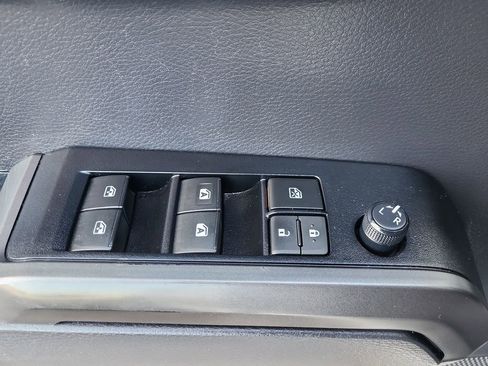 Used 2023 Toyota Tacoma TRD Off-Road RWD image 11