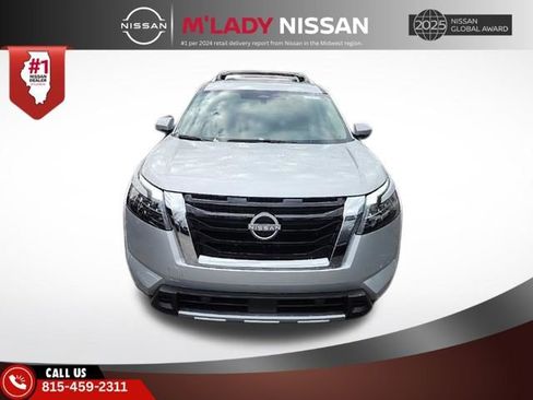 New 2025 Nissan Pathfinder Platinum w/ Cargo Package image 2
