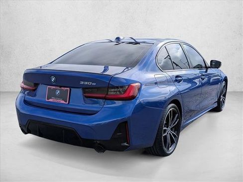 Certified 2023 BMW 330e w/ M Sport Package image 5