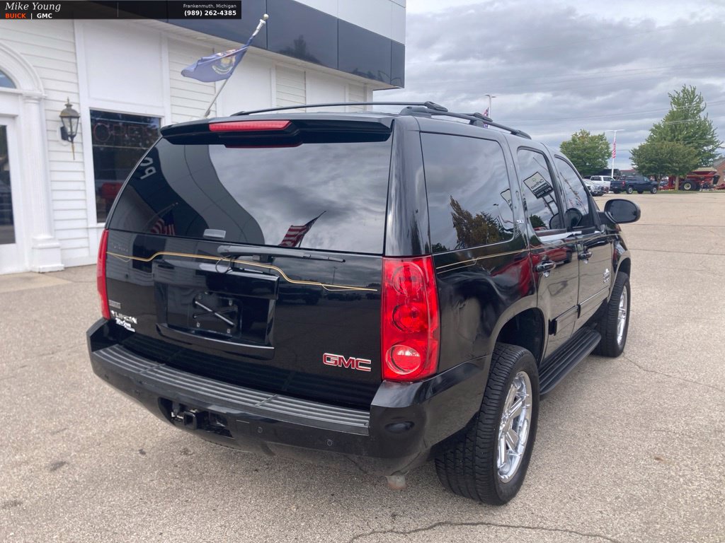 Used 2011 GMC Yukon SLT w/ SLT-2 Equipment Package AWD/4WD image 5