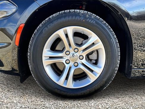 Used 2023 Dodge Charger SXT image 8