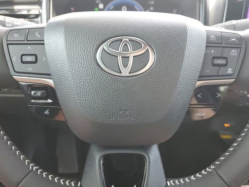 New 2025 Toyota Camry SE w/ Multimedia Upgrade Package image 19