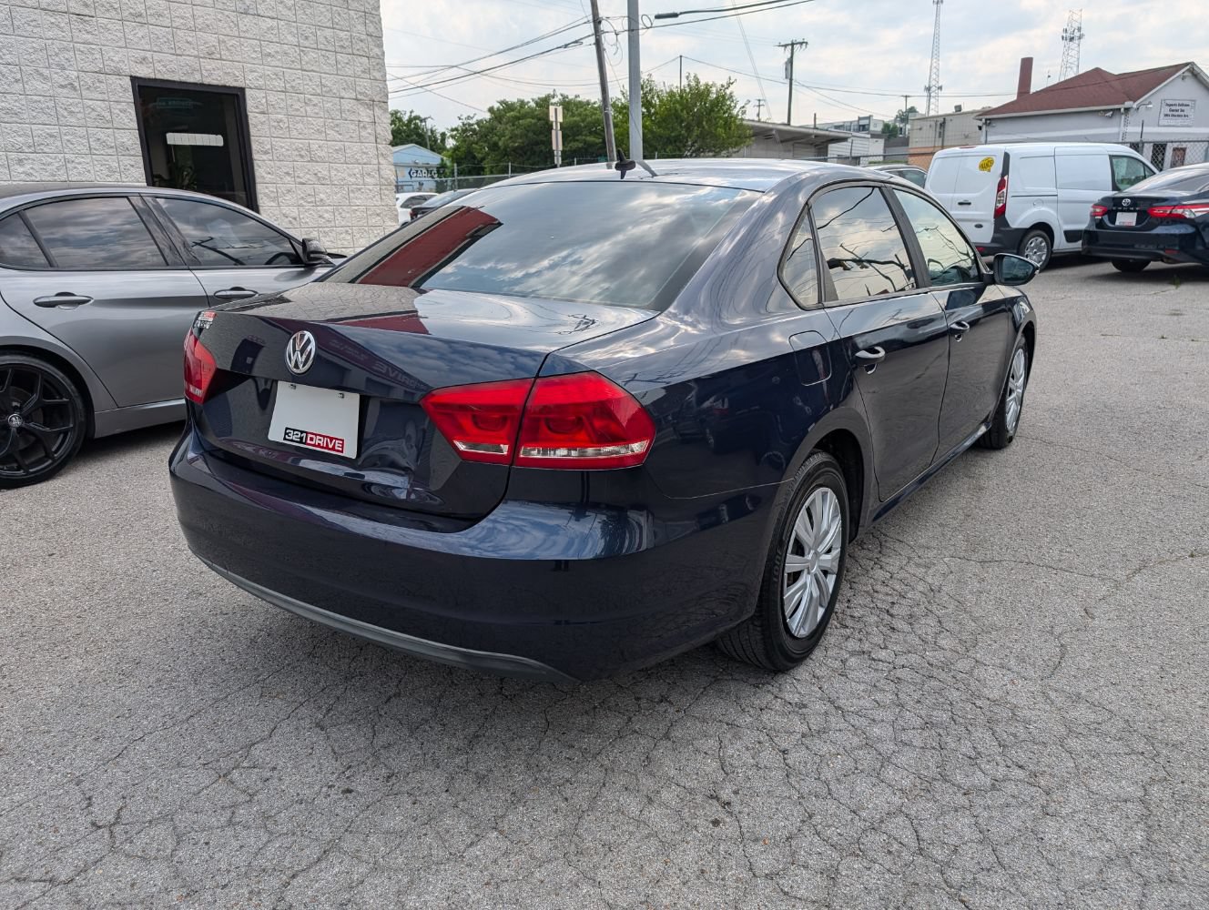 Used 2014 Volkswagen Passat 2.5 S FWD image 6