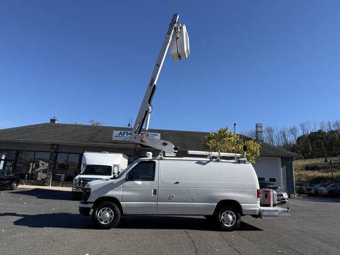 Used 2012 Ford E-350 and Econoline 350 Super Duty w/ PWR Group image 3