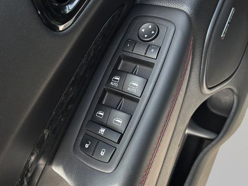 Used 2023 Dodge Durango R/T AWD/4WD image 12
