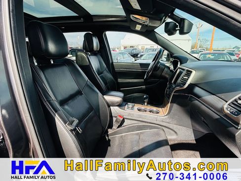 Used 2015 Jeep Grand Cherokee Limited w/ Luxury Group II image 34