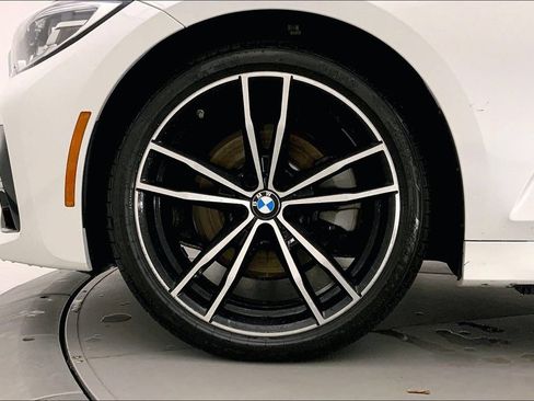 Used 2021 BMW 330i xDrive Sedan AWD/4WD image 8