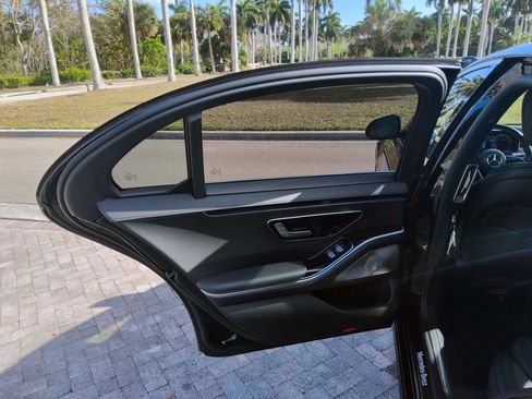 Used 2023 Mercedes-Benz S 500 4MATIC image 27