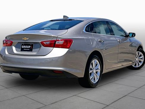 Used 2025 Chevrolet Malibu LT FWD image 13