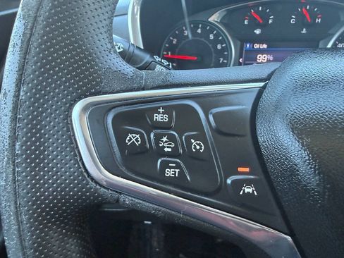 Used 2020 Chevrolet Equinox LT AWD/4WD image 33