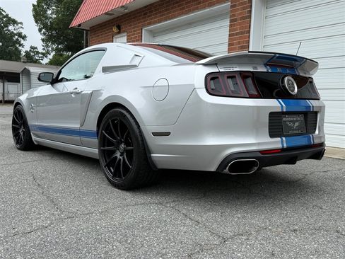 Used 2014 Ford Mustang Shelby GT500 w/ Equipment Group 821A RWD image 22