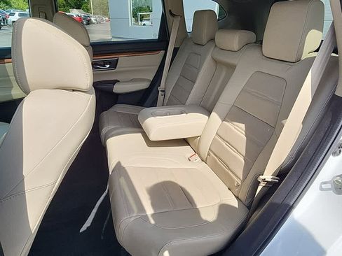 Used 2019 Honda CR-V Touring image 7