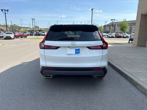 Used 2023 Honda CR-V Sport image 3