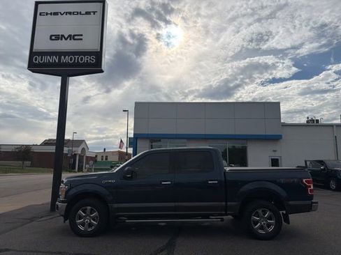 Used 2018 Ford F150 XLT w/ Equipment Group 302A Luxury AWD/4WD image 2