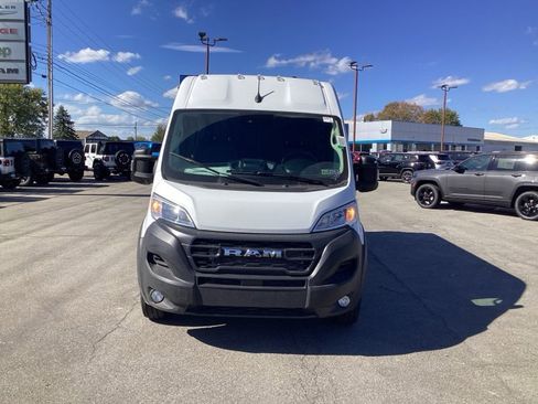 New 2025 RAM ProMaster 2500 w/ Convenience Group image 2