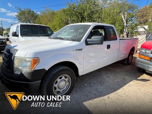 Used 2011 Ford F150 XL w/ HD Payload Pkg image 1