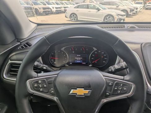 Used 2023 Chevrolet Equinox LT w/ Driver Convenience Package image 28