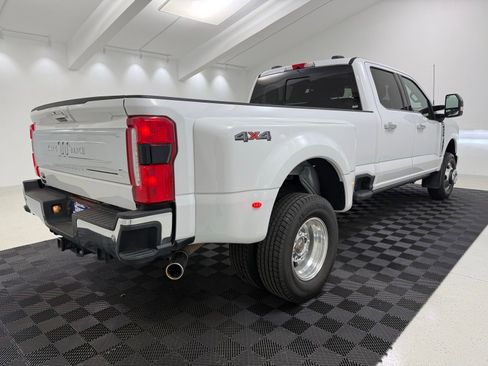 Used 2023 Ford F350 King Ranch w/ Chrome Package image 7