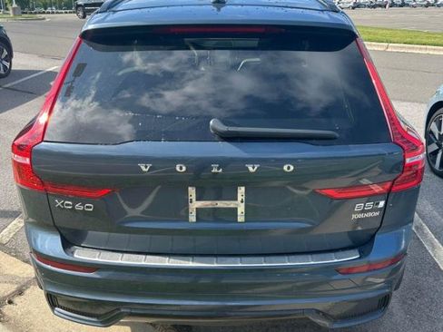 Used 2023 Volvo XC60 B5 Ultimate w/ Climate Package AWD/4WD image 6