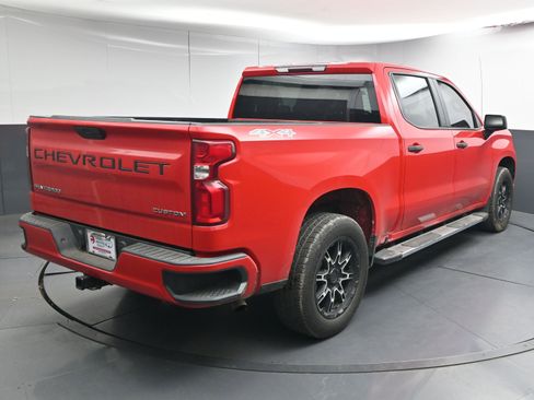 Used 2021 Chevrolet Silverado 1500 Custom image 8