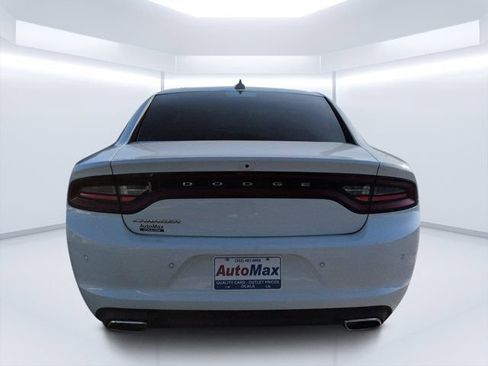 Used 2023 Dodge Charger SXT RWD image 4
