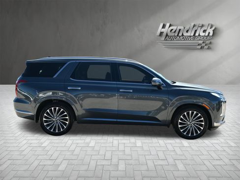 Used 2023 Hyundai Palisade Calligraphy FWD image 10