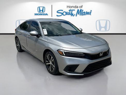 Certified 2024 Honda Civic LX image 1