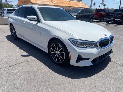 Used 2019 BMW 330i Sedan w/ Premium Package RWD image 3
