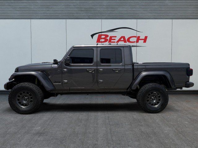 Used 2021 Jeep Gladiator Overland AWD/4WD image 7