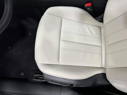 New 2025 Audi Q5 Premium image 24