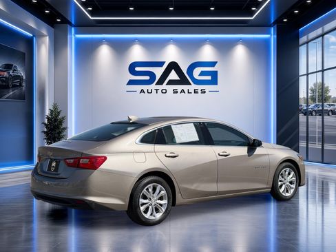 Used 2023 Chevrolet Malibu LT w/ Driver Confidence Package FWD image 4