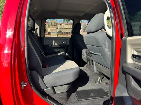 Used 2012 RAM 1500 Big Horn image 12